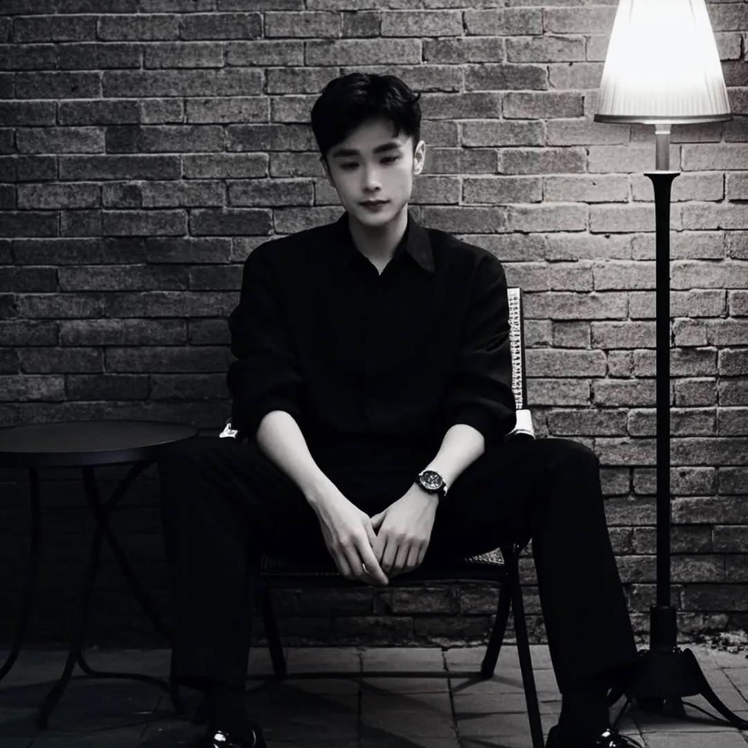 单亲爸爸👨潘潘、胡胡他爹