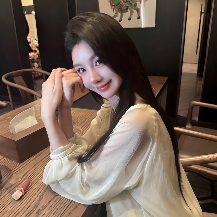 ㅤㅤ  ￰ㅤㅤ ㅤㅤ ㅤJune