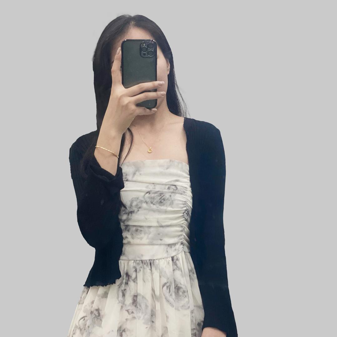 不爱吃生菜✨