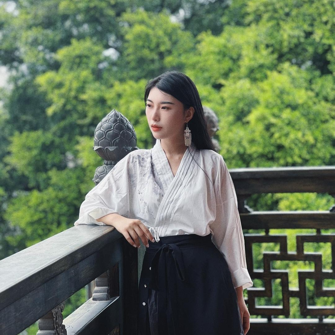 浅浅的茶