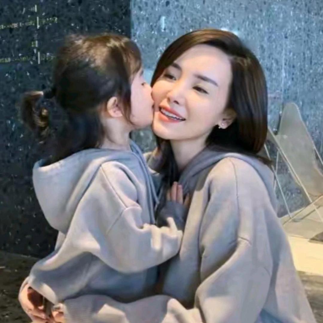 辰辰妈童装(亲子)