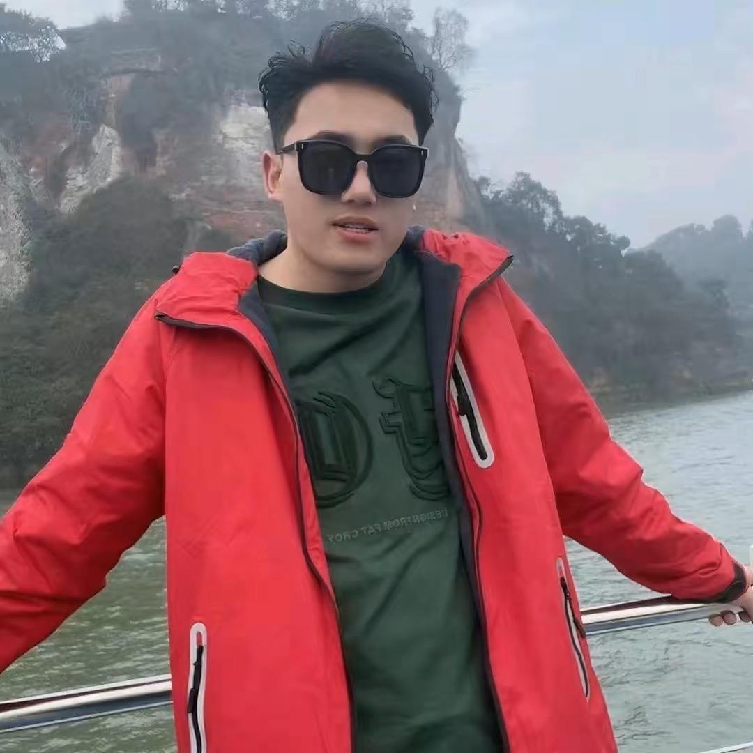 用户5771529424323↓