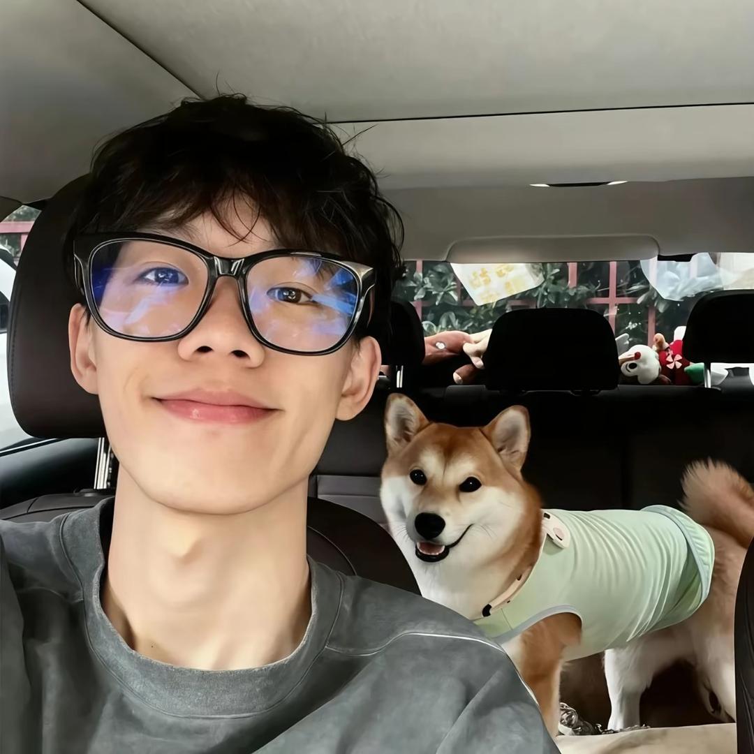 小小怪下士.