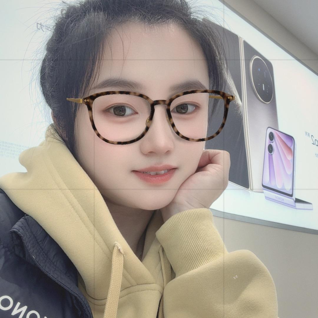 卖荣耀的晓姐姐👧