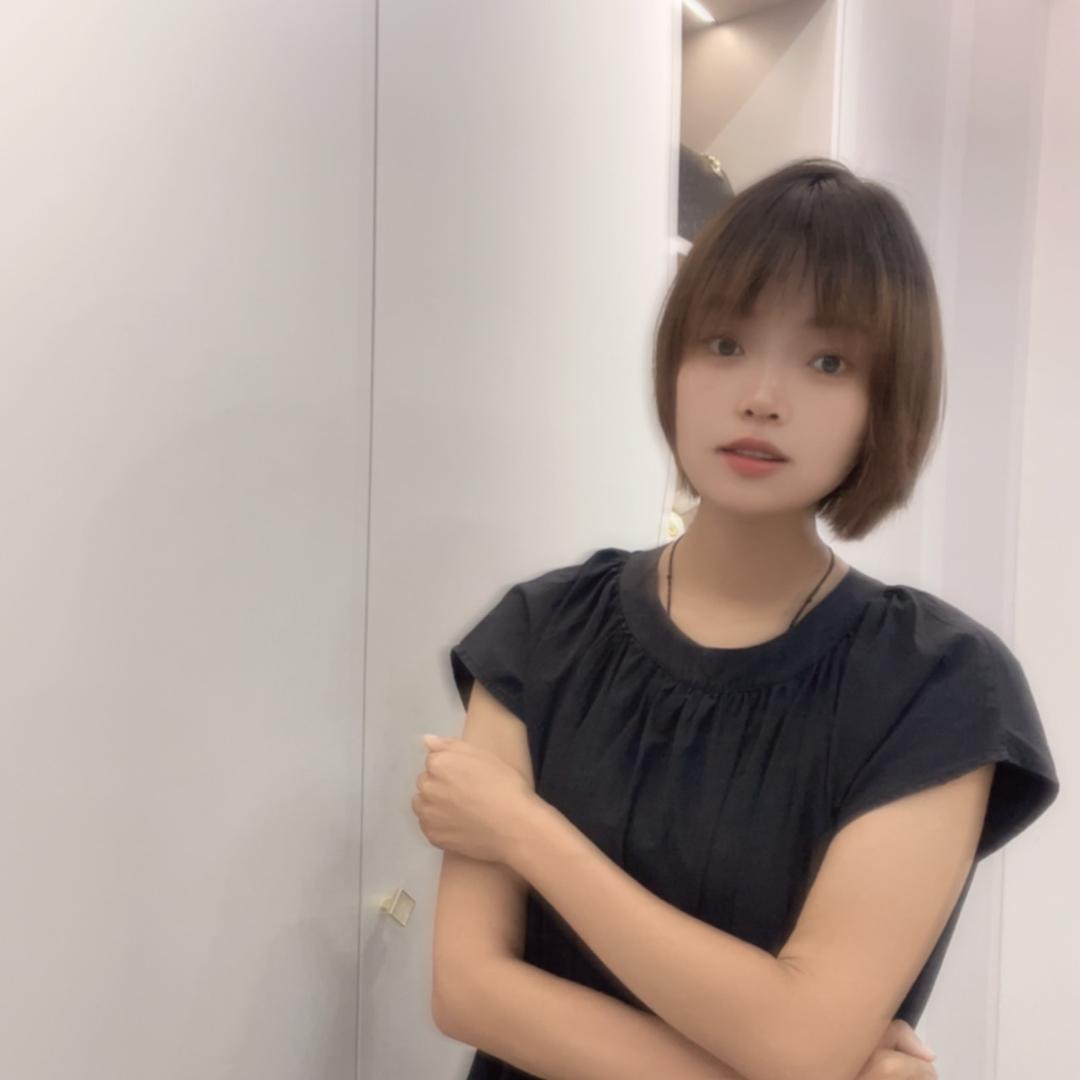 柜猫轻奢定制销售顾问许萍