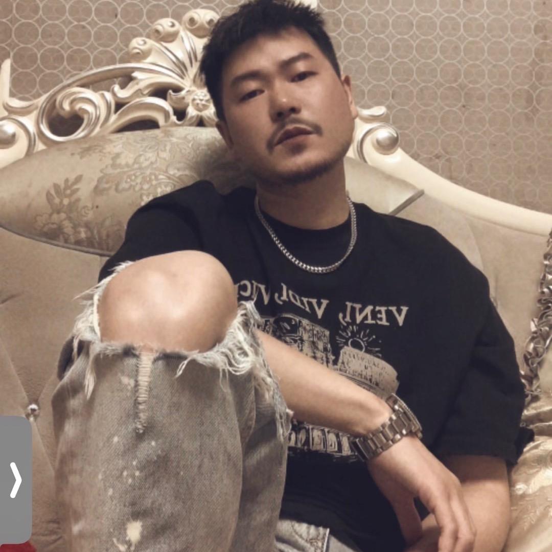 魔发丝技术总监…雷老师