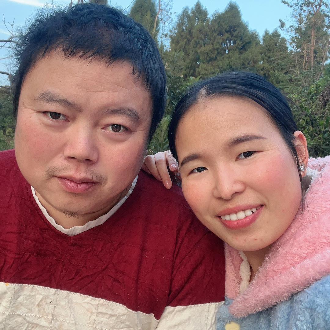 玲姐和老杨