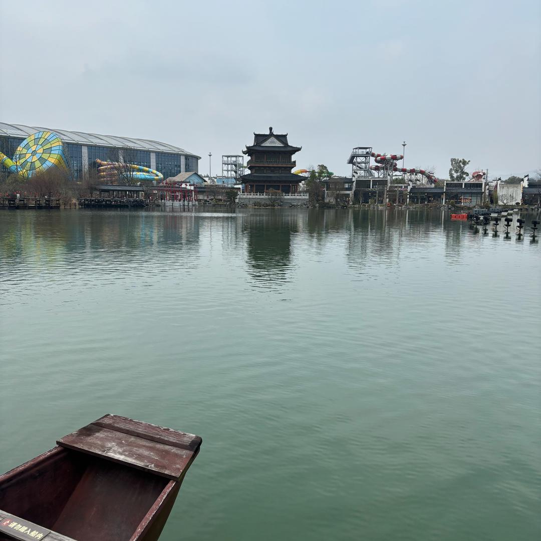 路边的乞讨者