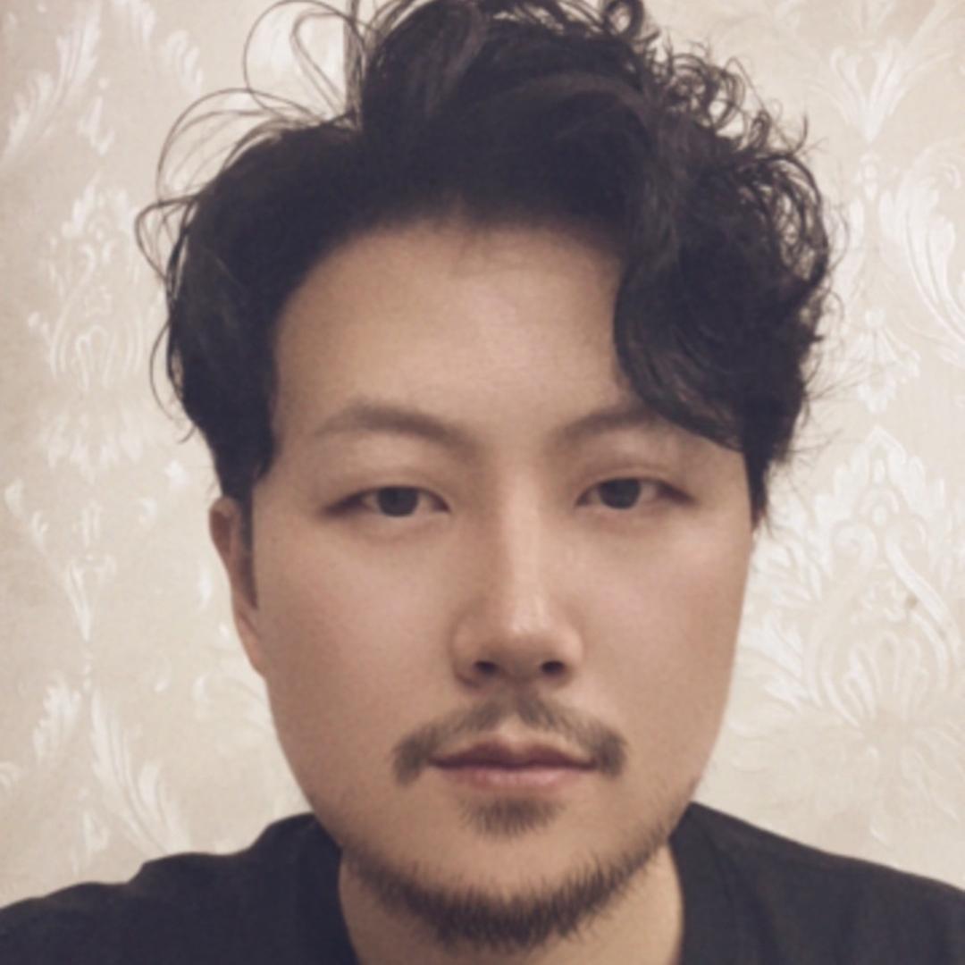 A  @（＾王峥＾)   @
