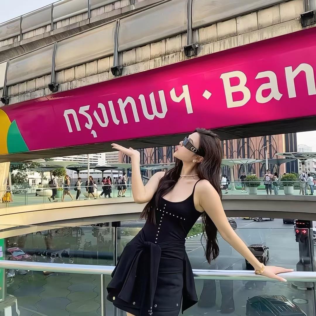 珊大王设计工厂店