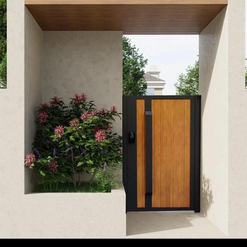 一个专业卖门的人