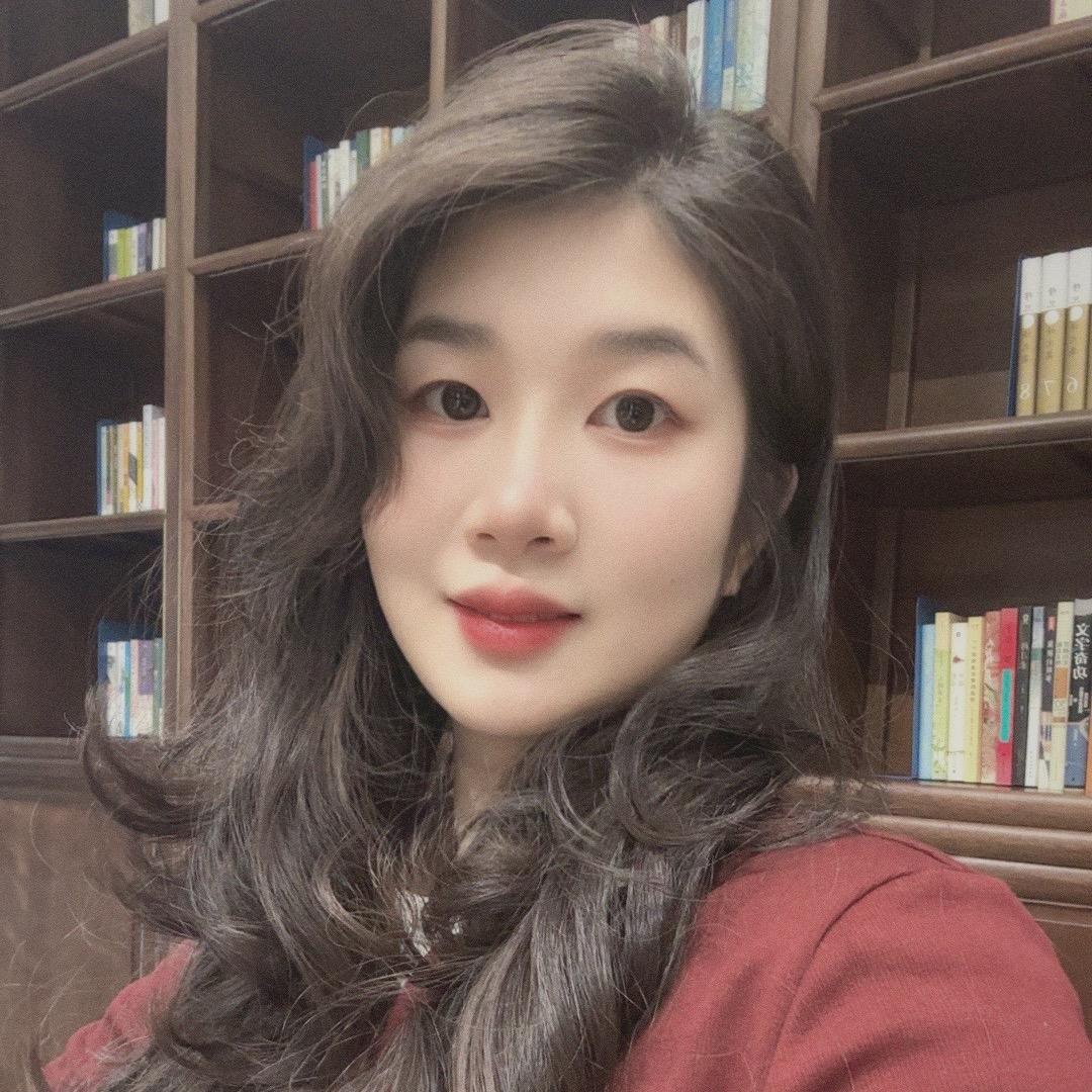 我是覃小姐