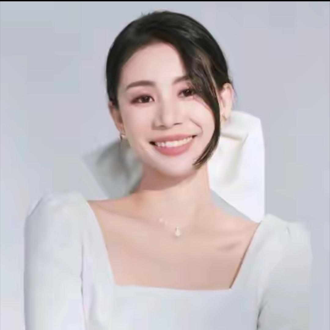 麦芽mayya plus 🤎穿搭精选