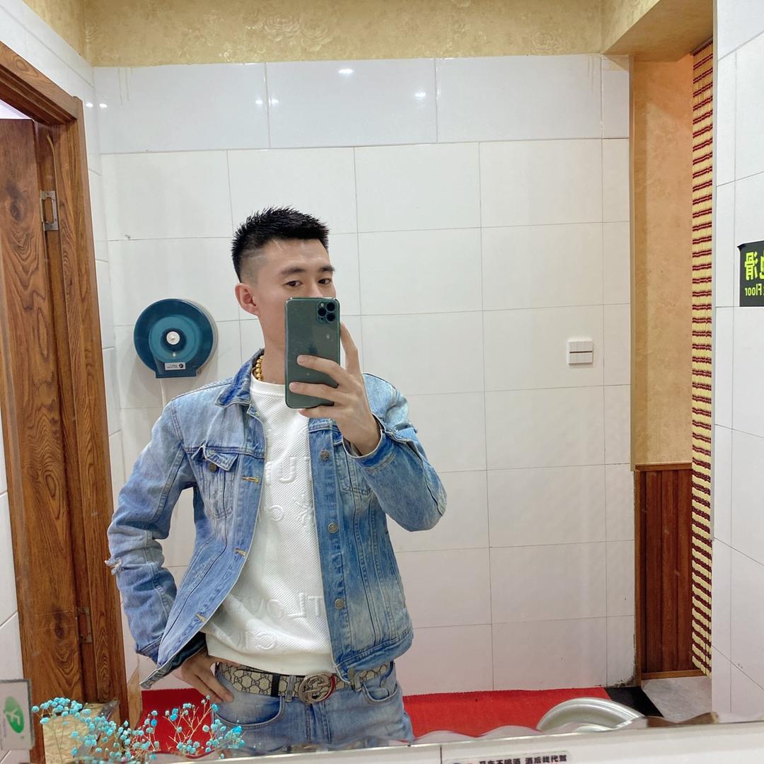 MR.郑 汽车内饰翻新升级