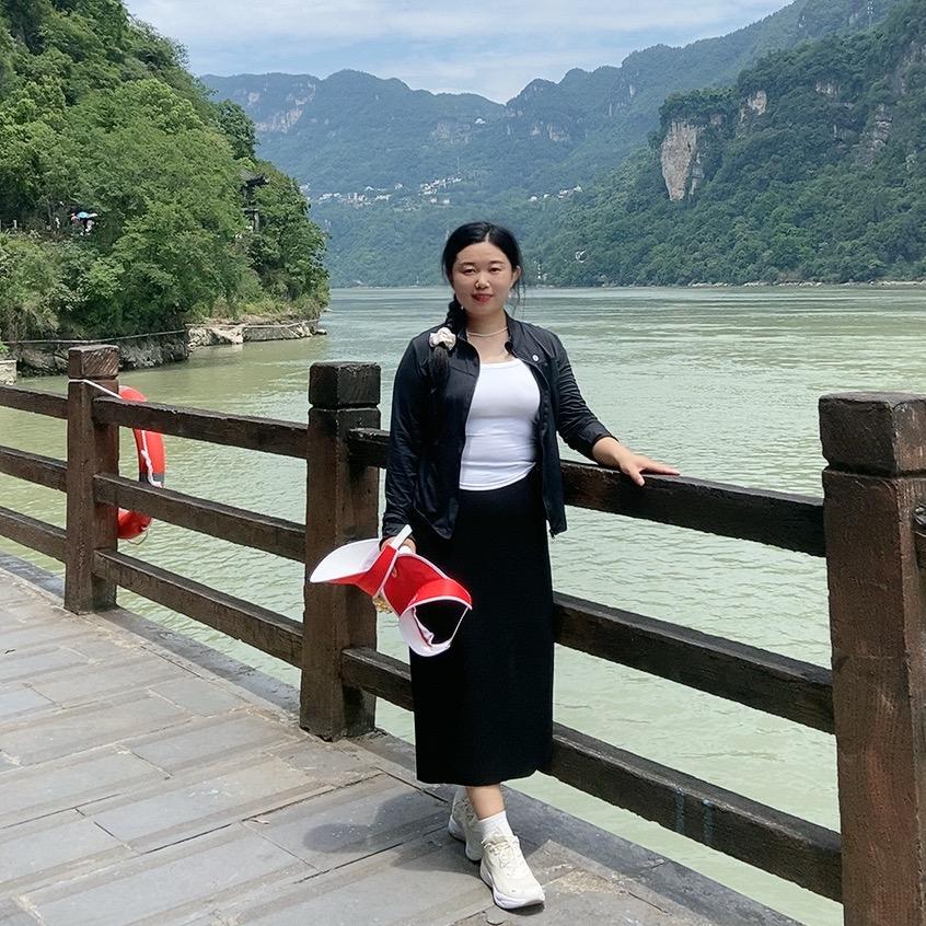坚强燕子的生活