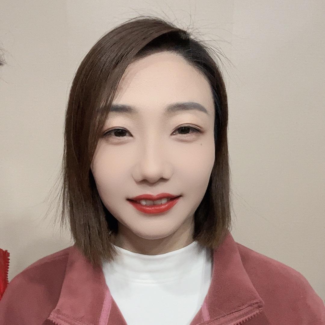 爱笑的闪闪