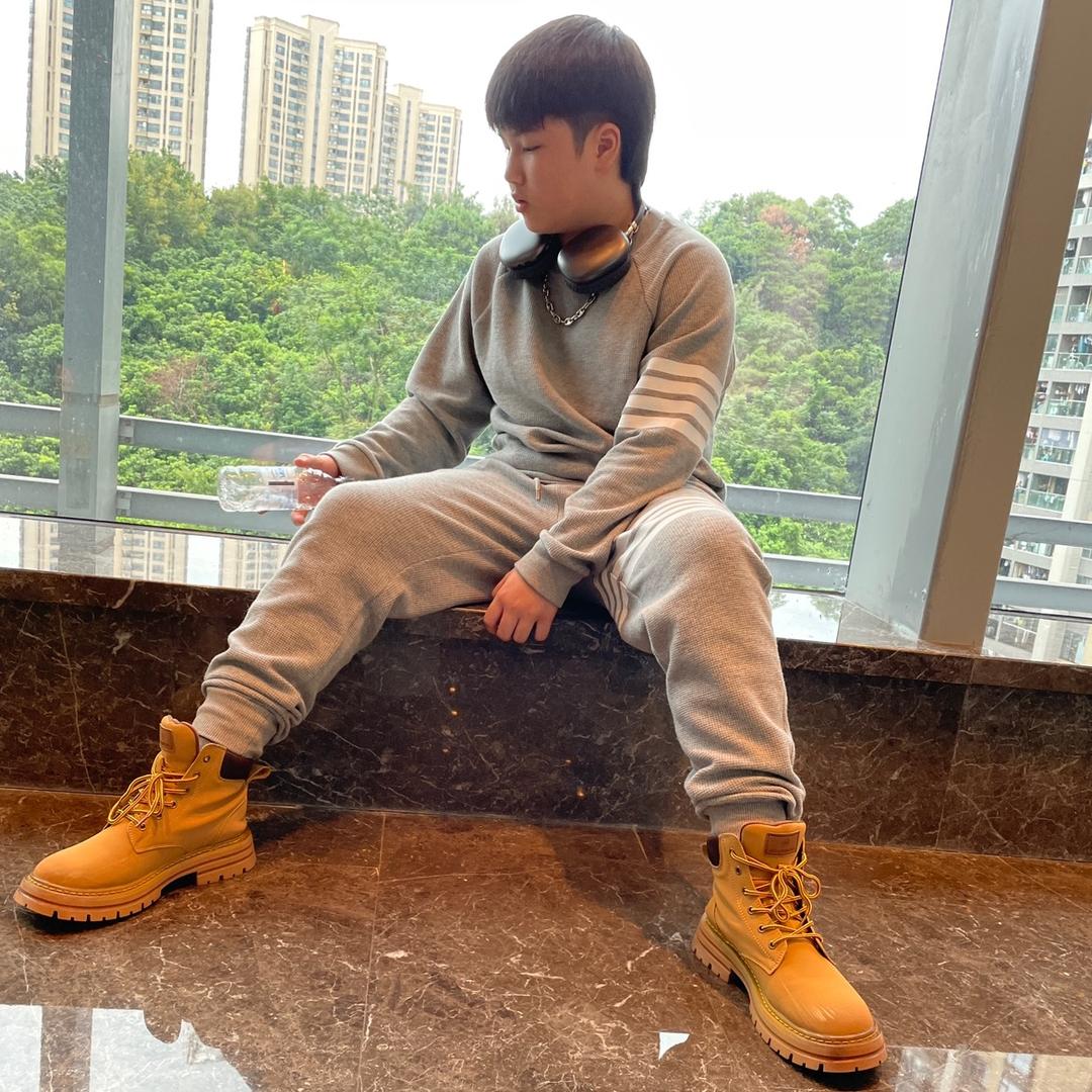 KK同学潮牌青少年装