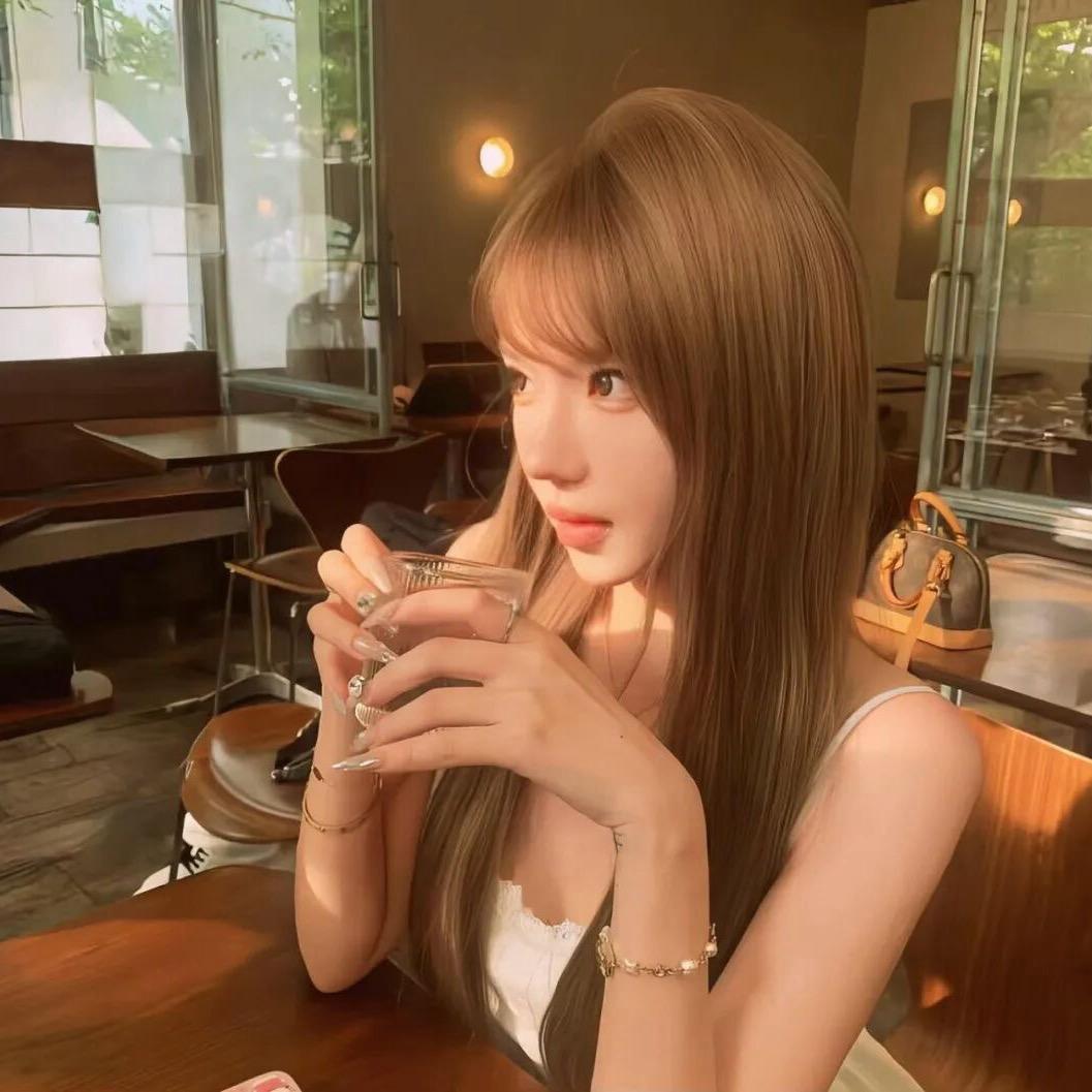 周梧尧.