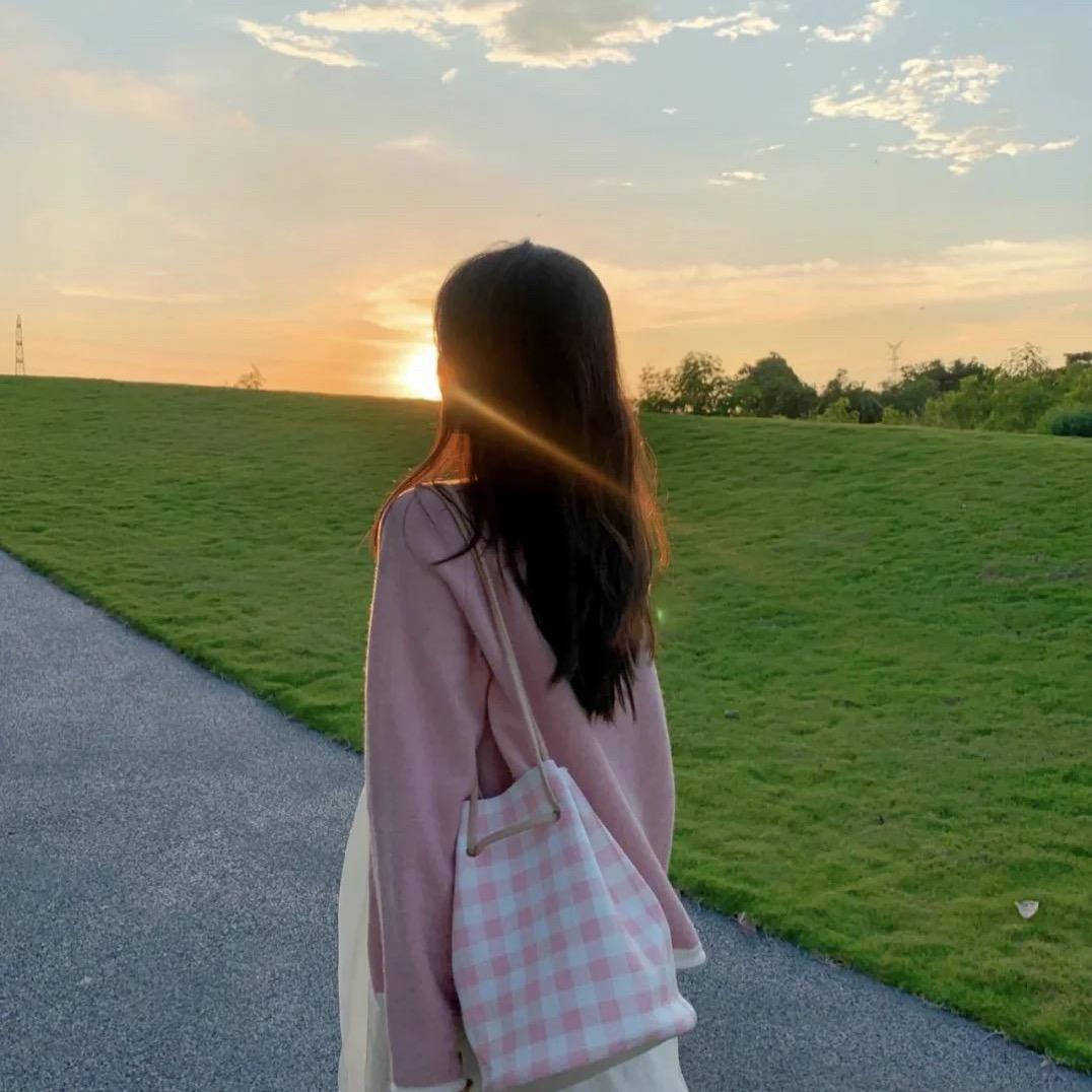 耳机分你一半💞