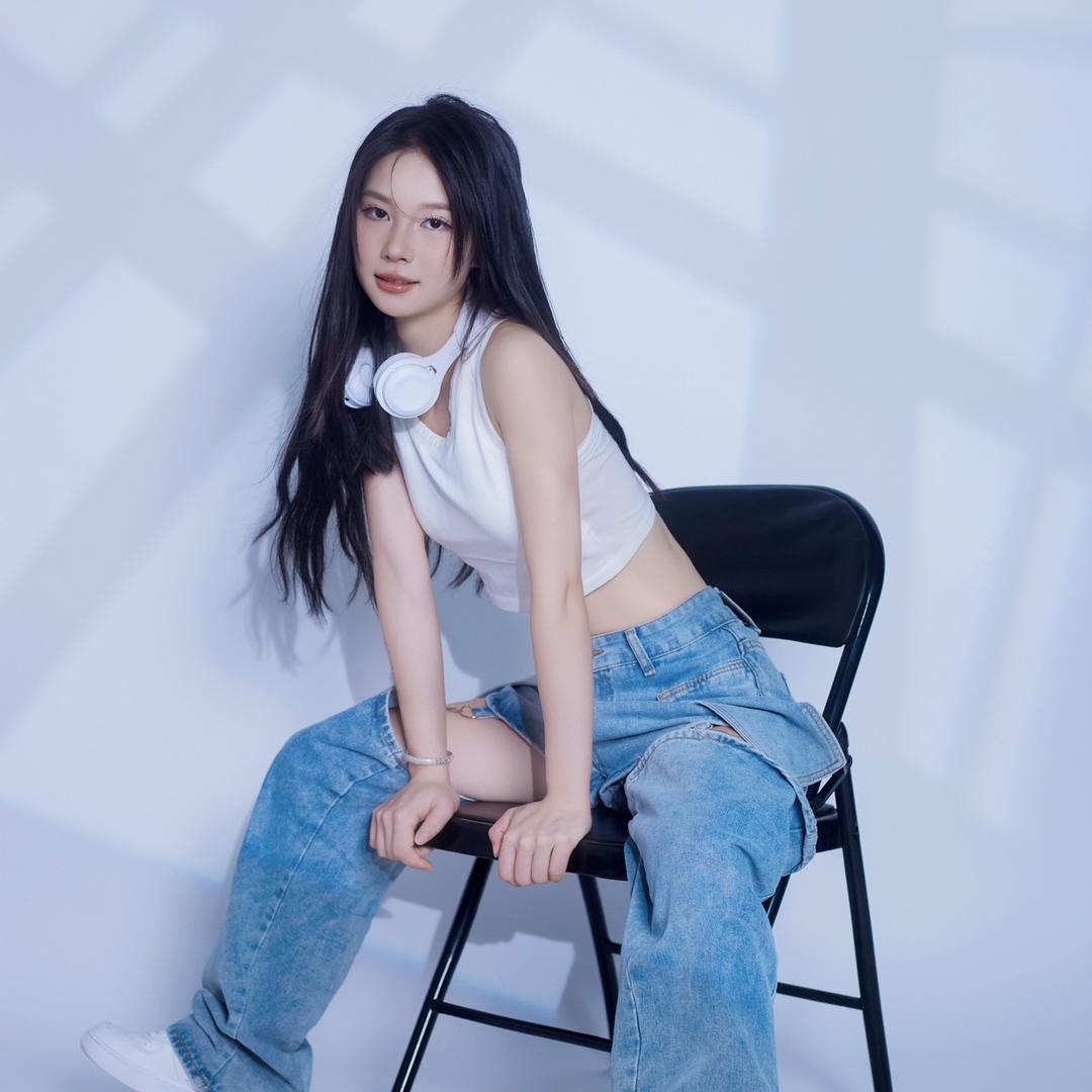 邓美美很OK！