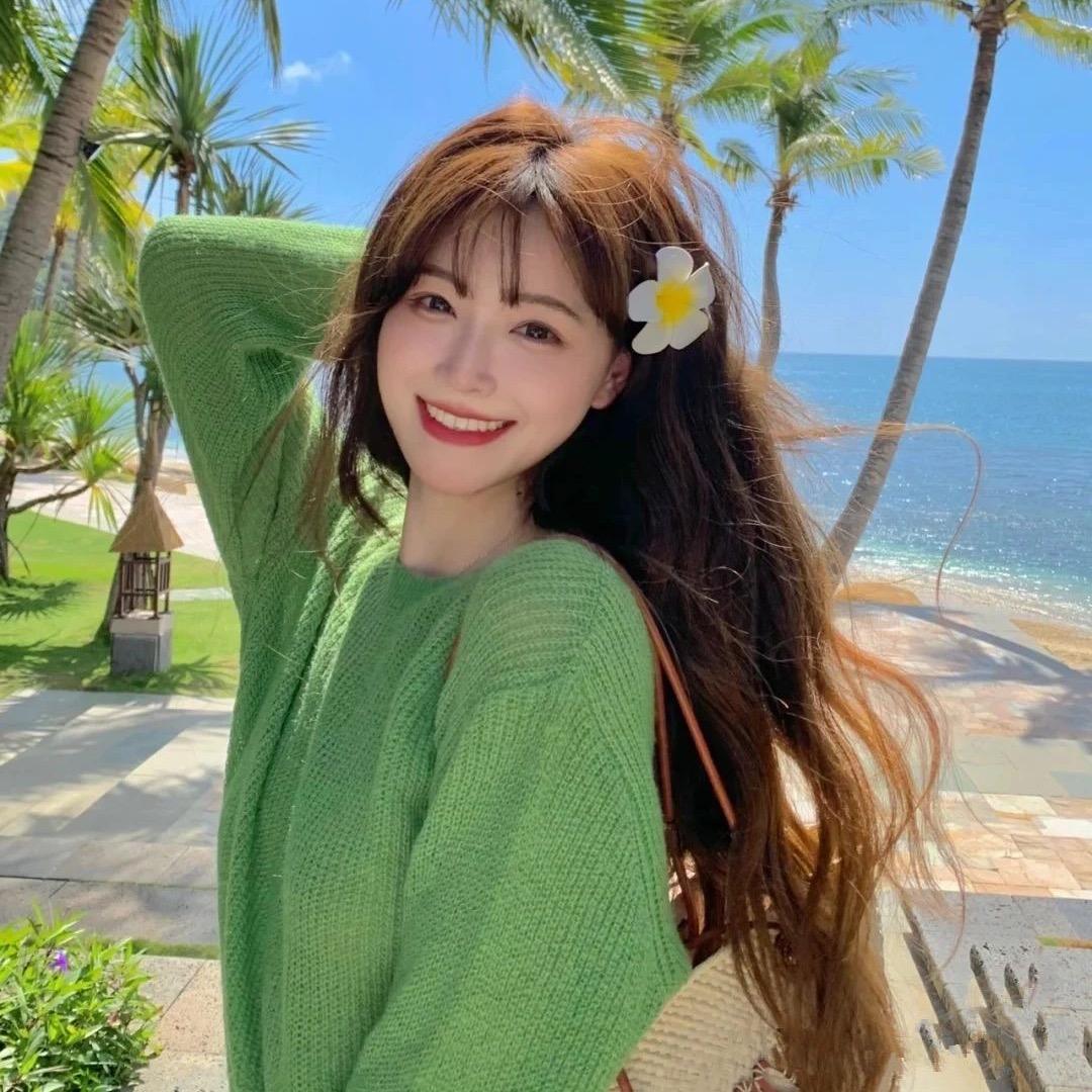 云朵咬麻花⁵¹¹
