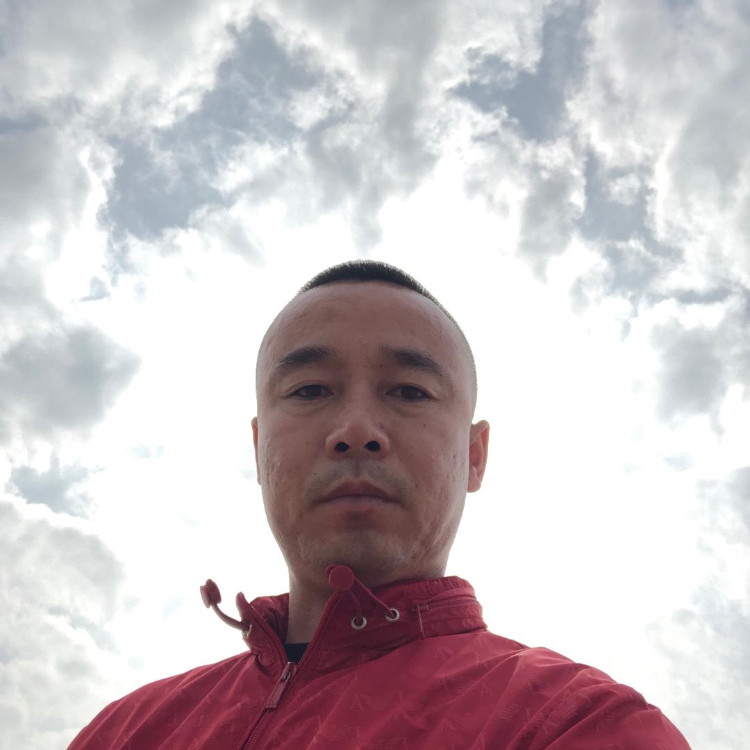 一天不喝就难受，龙哥