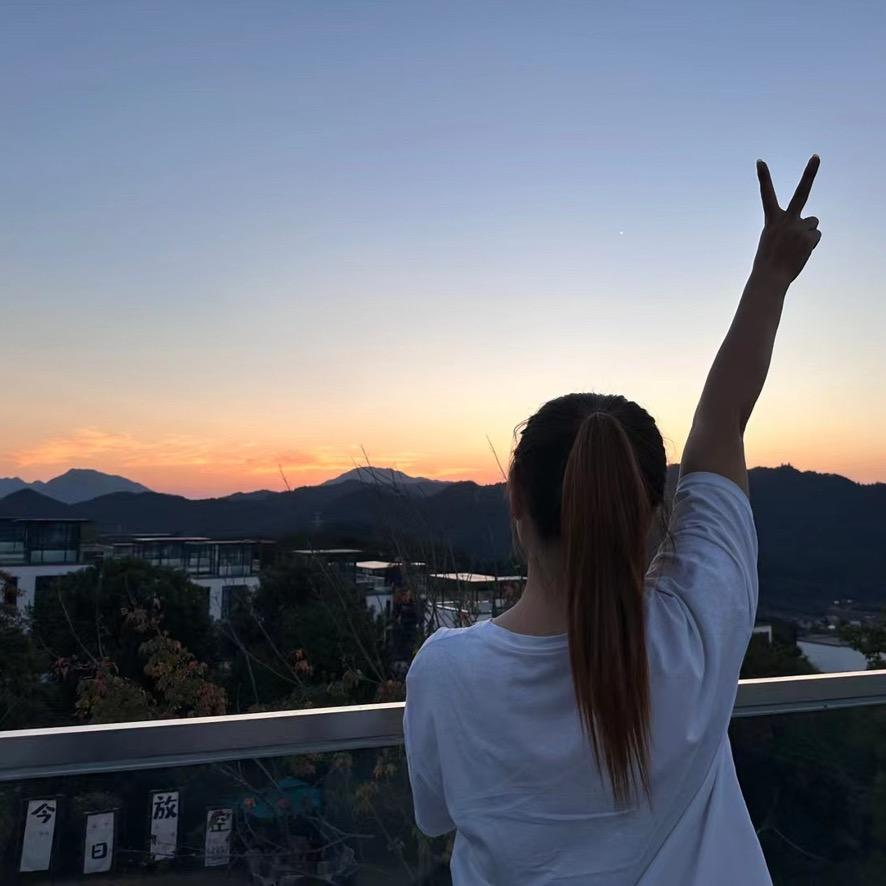 易婷婷🌸