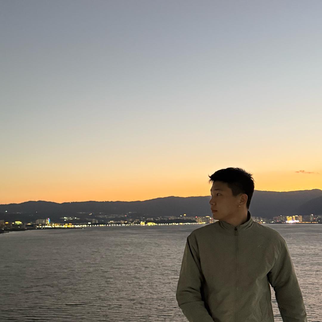 西康藏族小伙鲁绒次尔