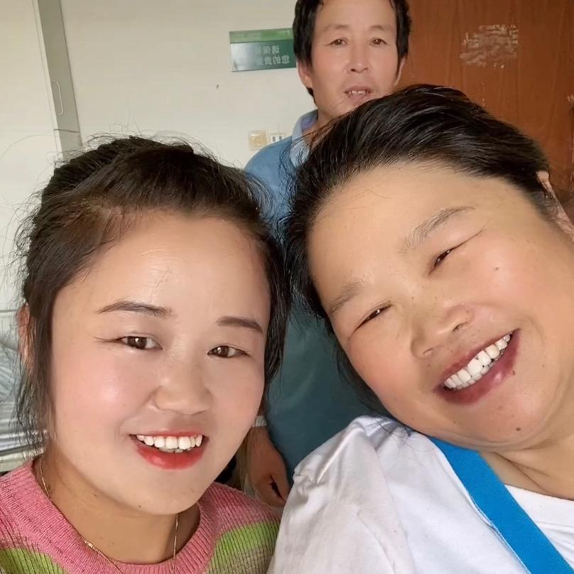 晓鑫（玉霞女儿）