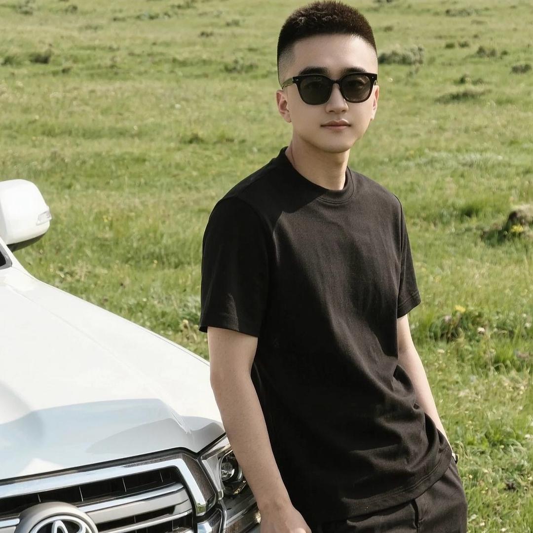 🚬༼ཽ༉ꫛ普通人এۣ࿐