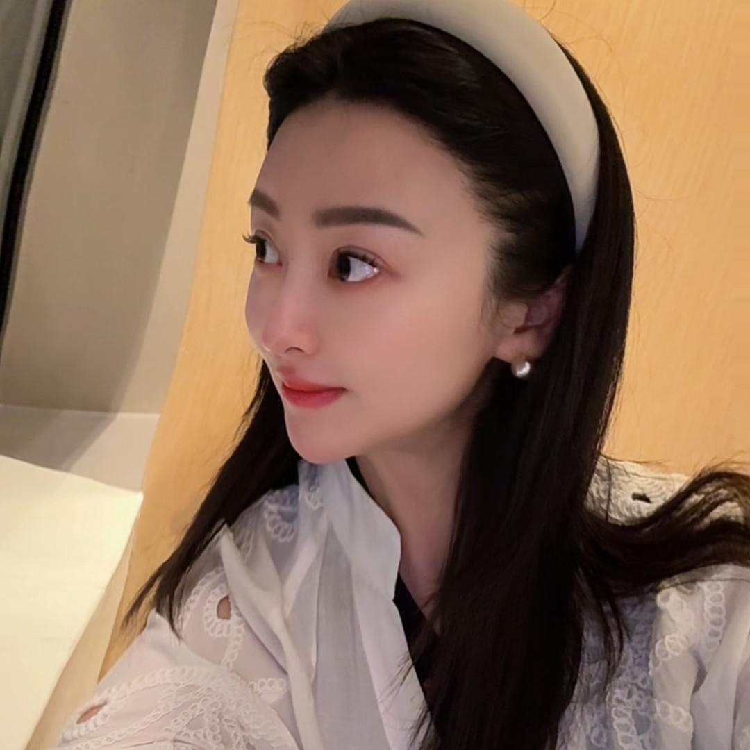 📿Vivian.靖靖📿