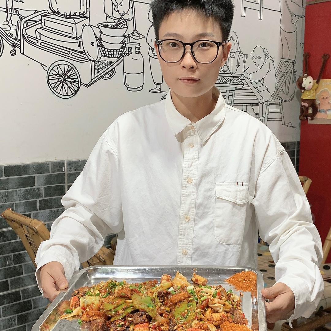 唐彩彩油炸（每周一店休）