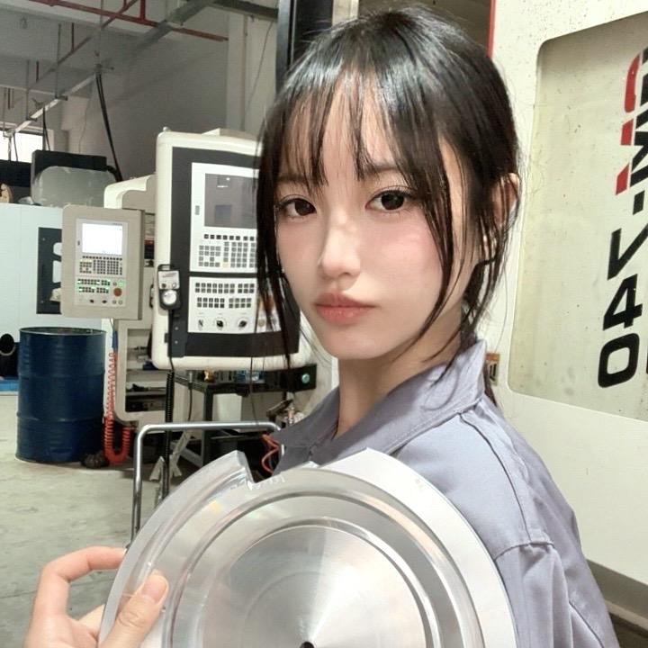 星际领航振动盘厂二代-小张