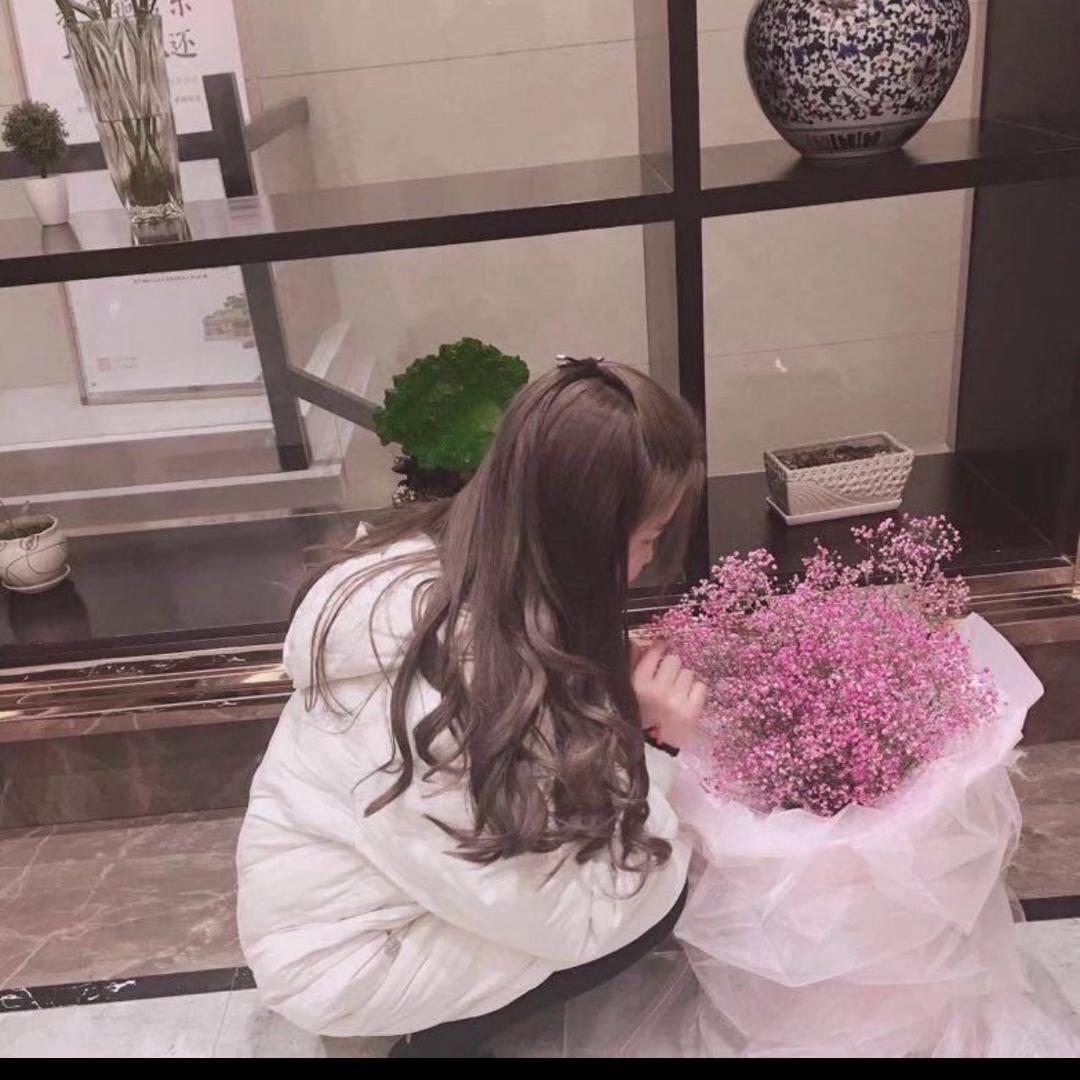 南宫月