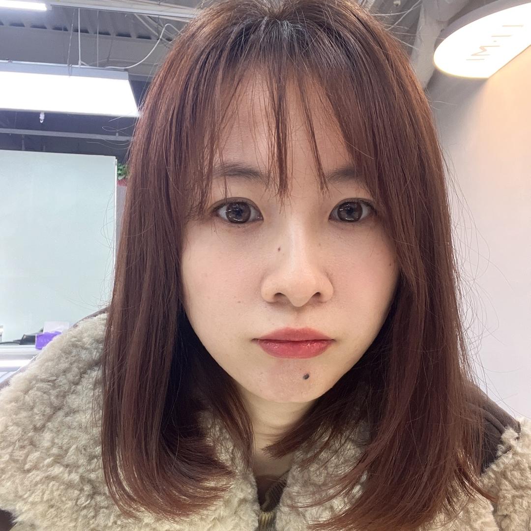 汪小妮女装