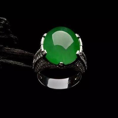 六諨会长珠宝严选