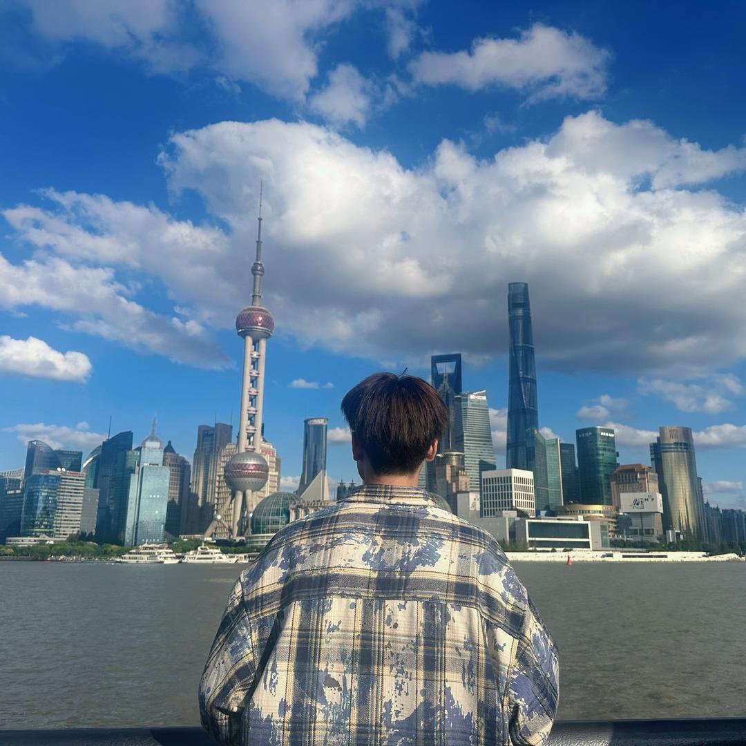 🐻大大大雄(情歌酒馆）