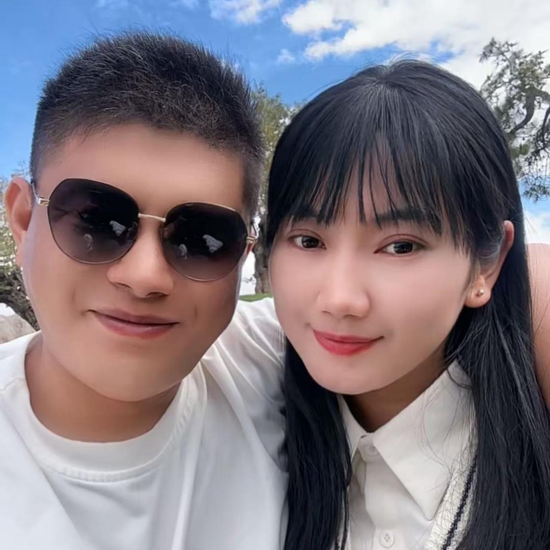 李👩‍❤️‍👨张