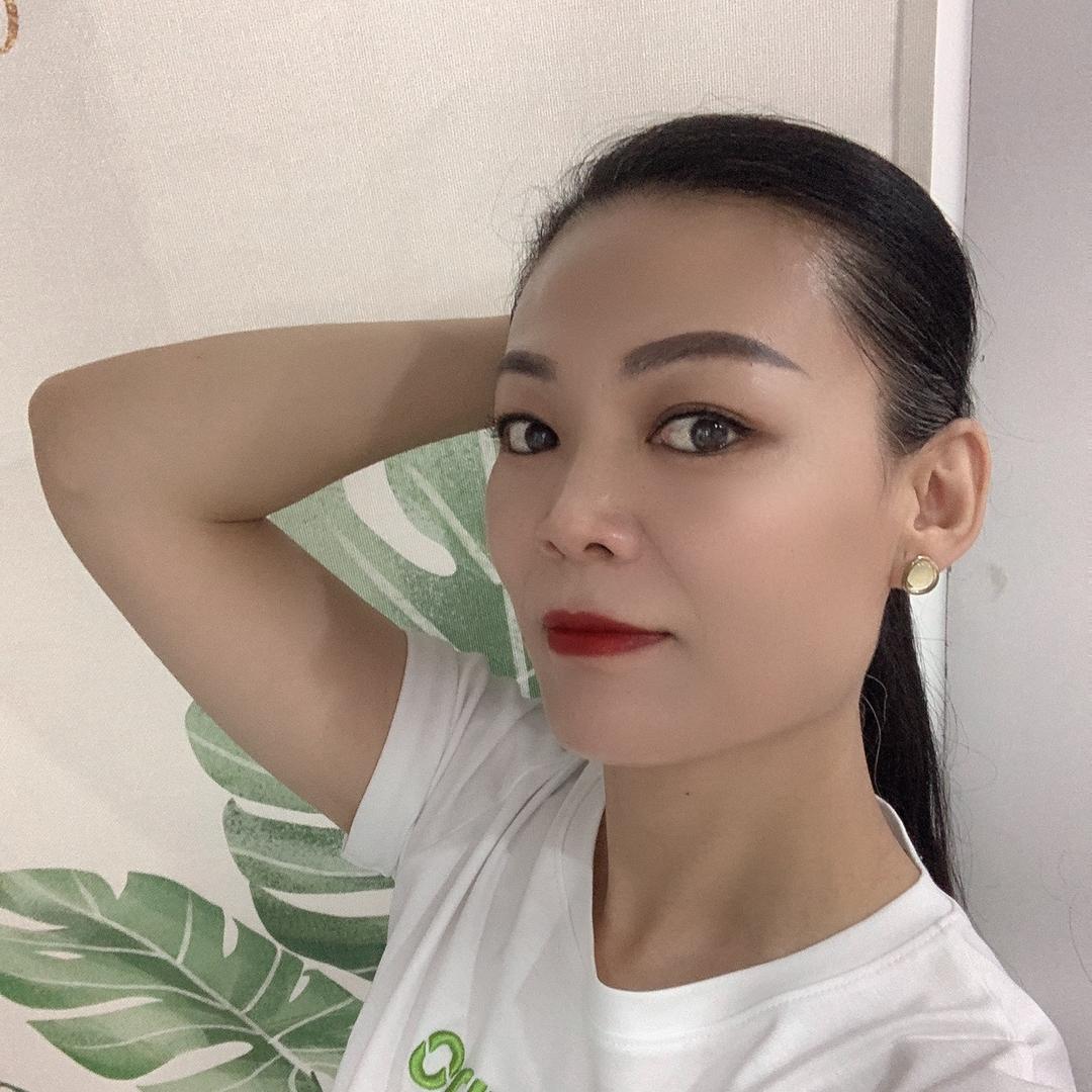 妆下淑女