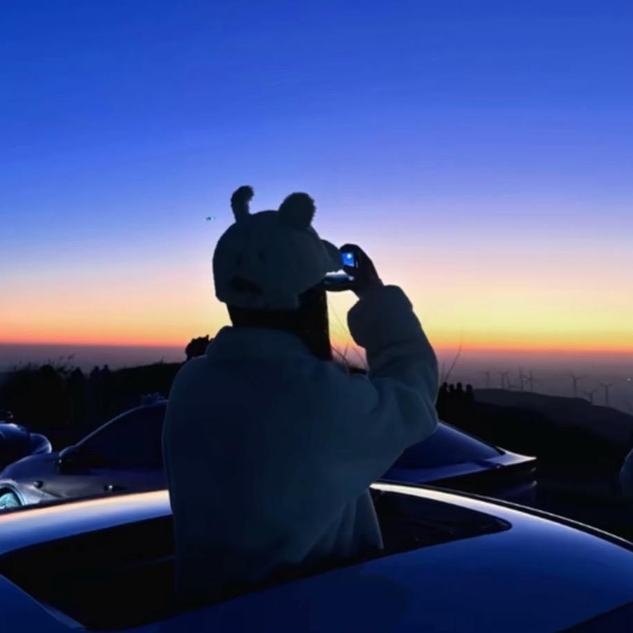 依🌙