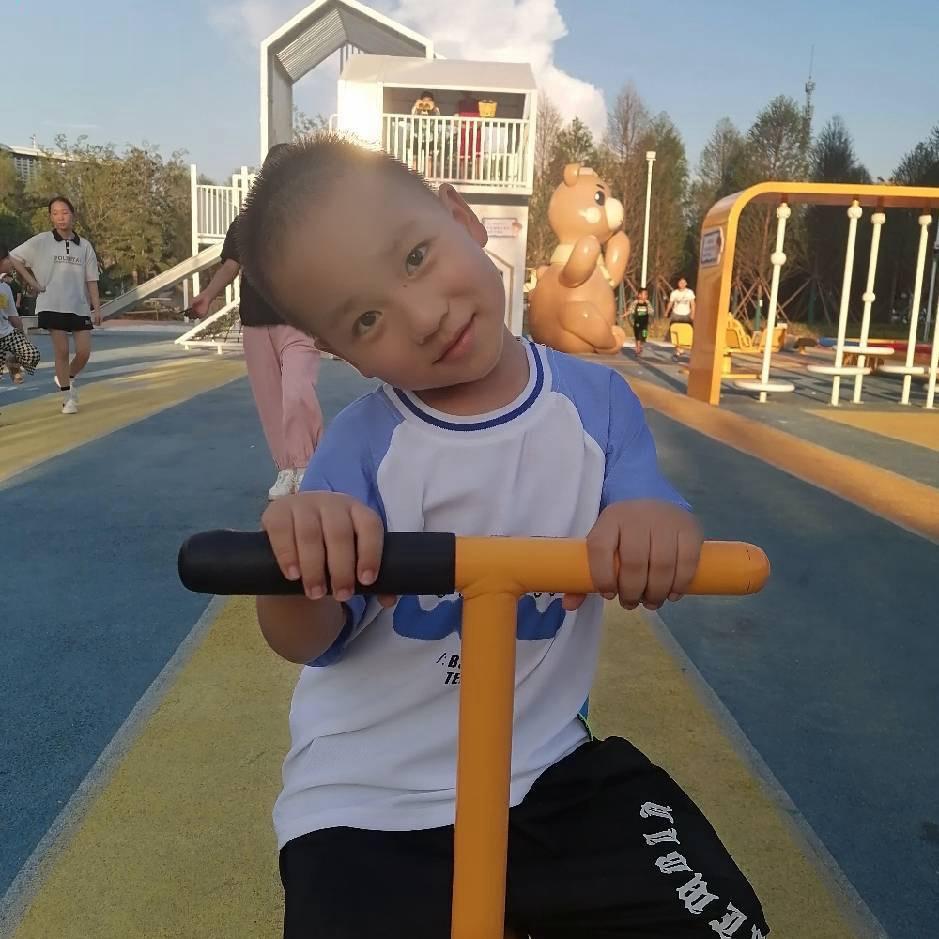 清风徐来😜