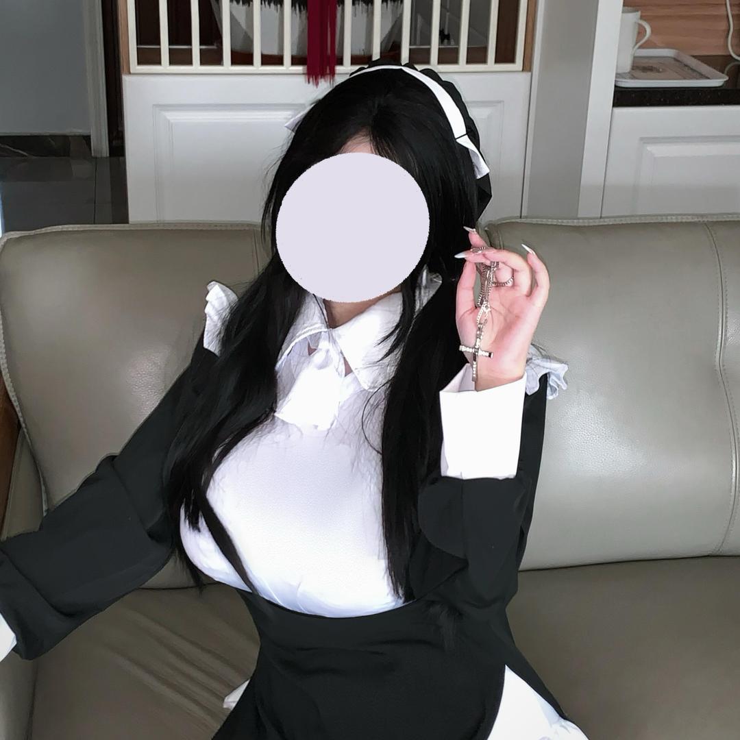 甜甜妮妮子