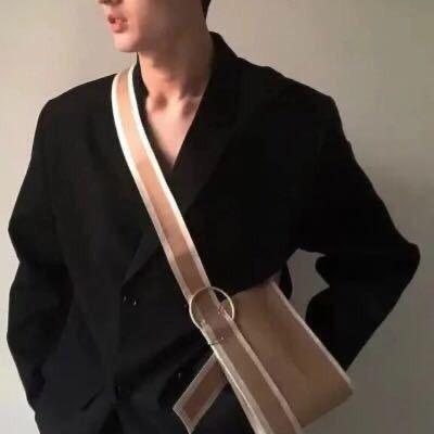 服务员（不爱上班）