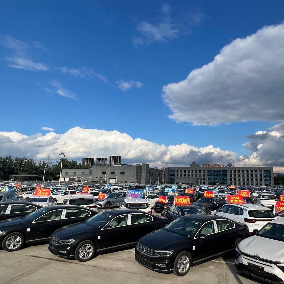 成都新车库存车批发小李