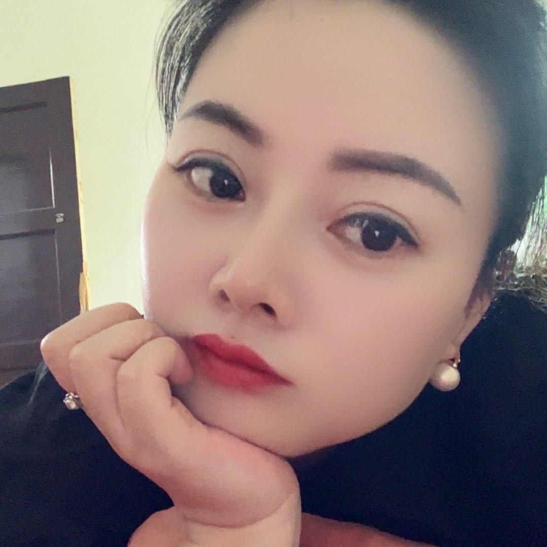 华华✌✌