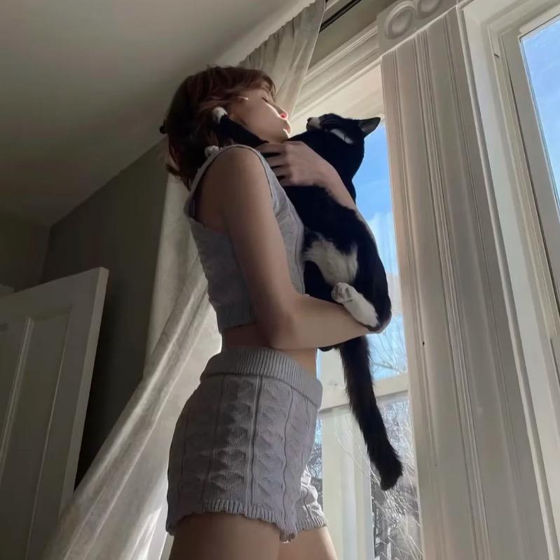 悲伤小猫^