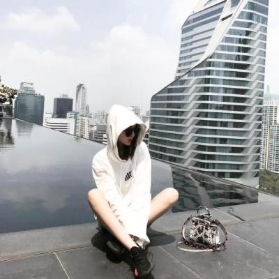文俊🧚🏻‍♀️·莎莎大舞台⁵²³³