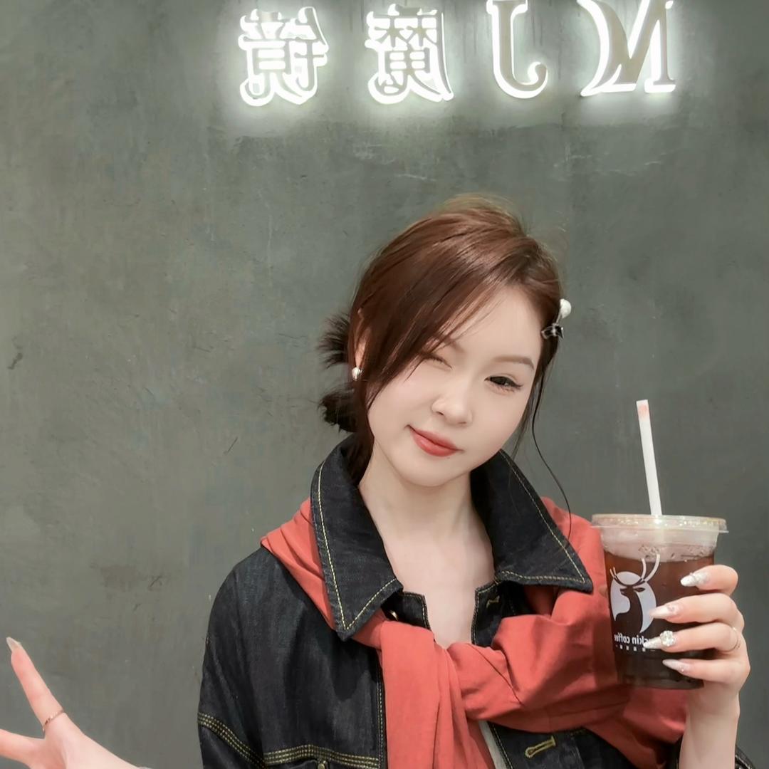 四季青魔镜圆圆