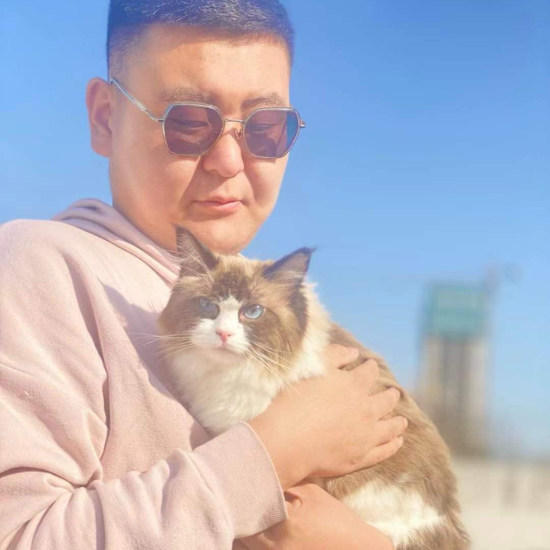 眼泪是没有颜色的血