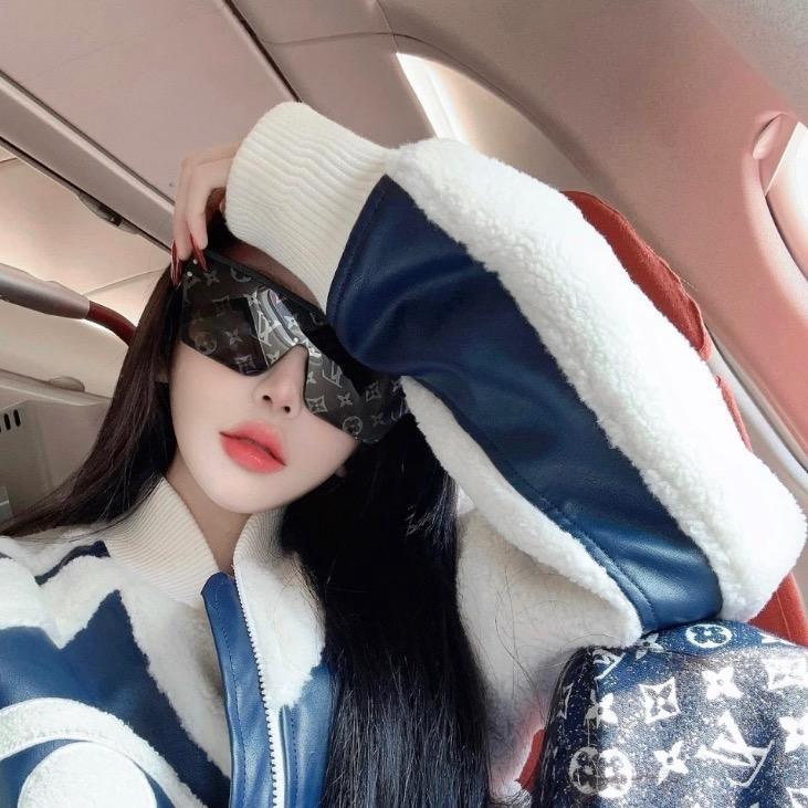 王静静👑💕
